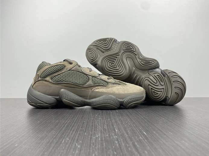 GoAnywhere 190 adidas Yeezy 500 Clay Brown GX 2973
