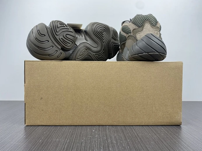 GoAnywhere 190 adidas Yeezy 500 Clay Brown GX 2973