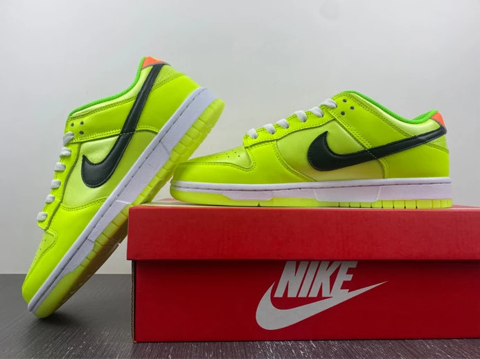 GoAnywhere 3484 Nike Dunk Low “Glow in the Dark” FJ4610- 1816