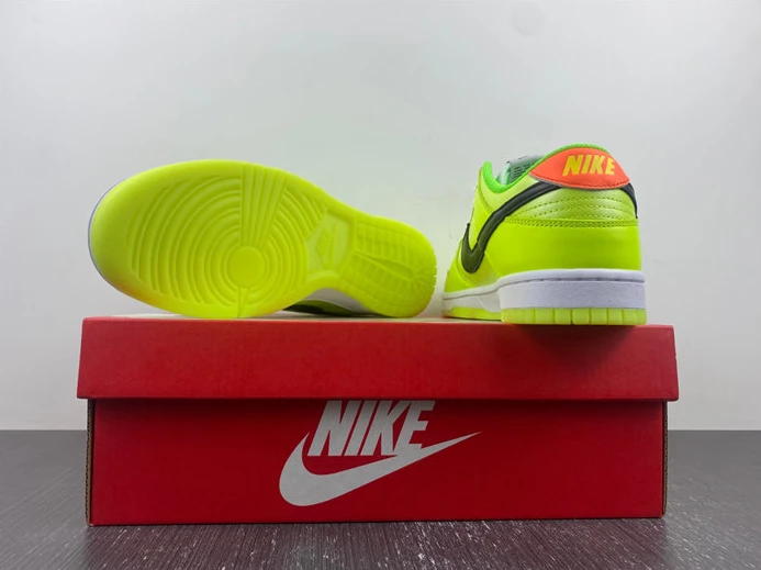 GoAnywhere 3484 Nike Dunk Low “Glow in the Dark” FJ4610- 1816
