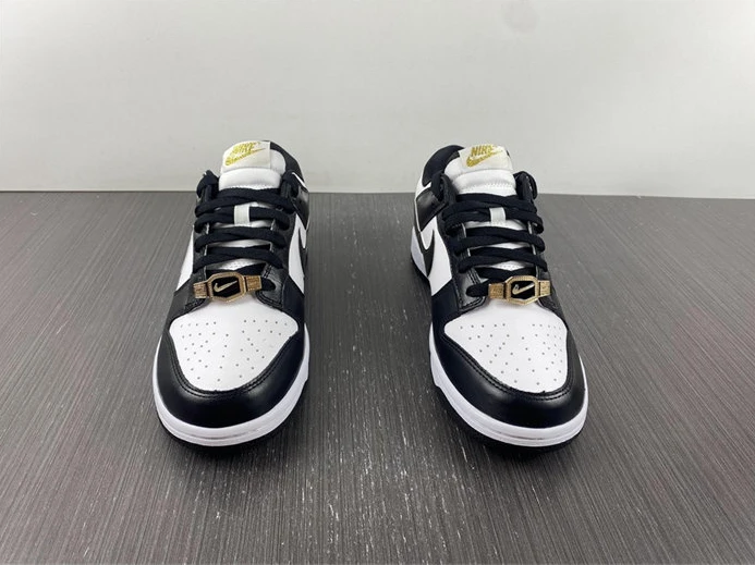 GoAnywhere 414 Nike Dunk Low World Champs Black White DR9511- 1854