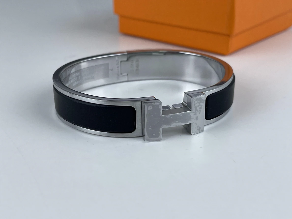 GoAnywhere 5047 H brand Bracelets Black Silver color (17 or 19 cm) 122