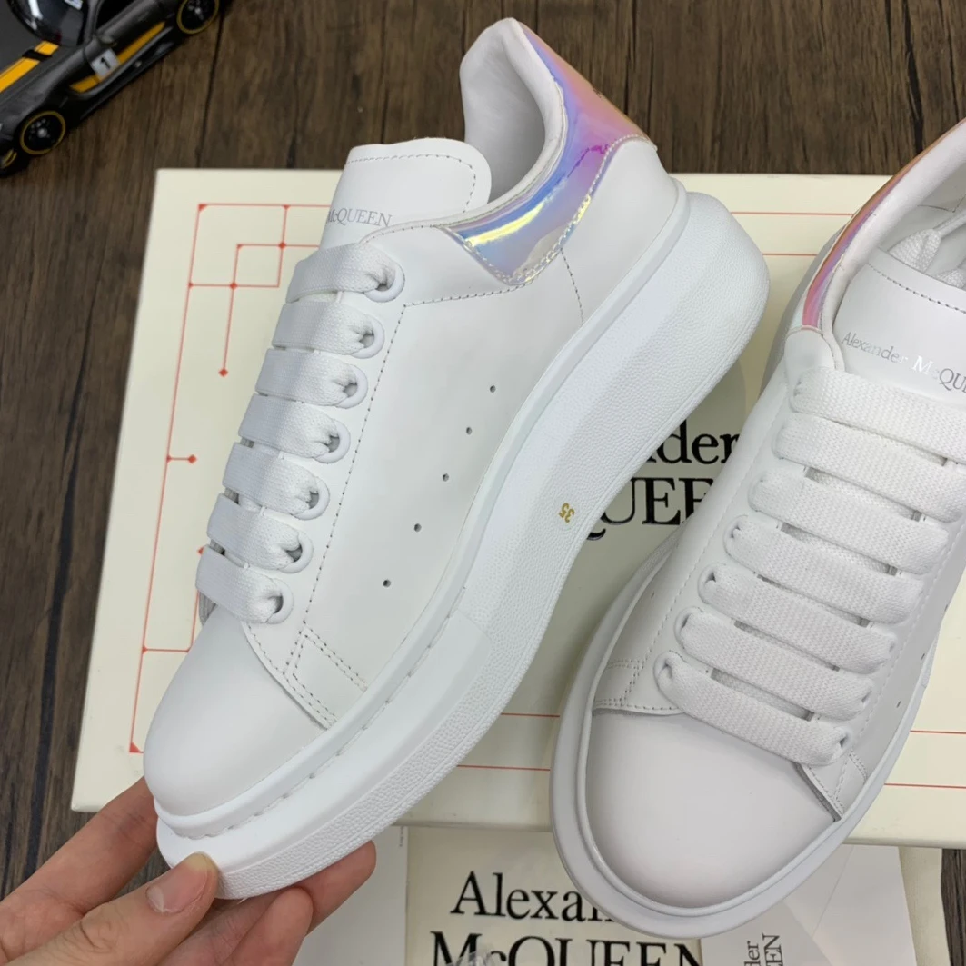 GoAnywhere 7063 McQuen White Shock Pink 561580WHVI 1404