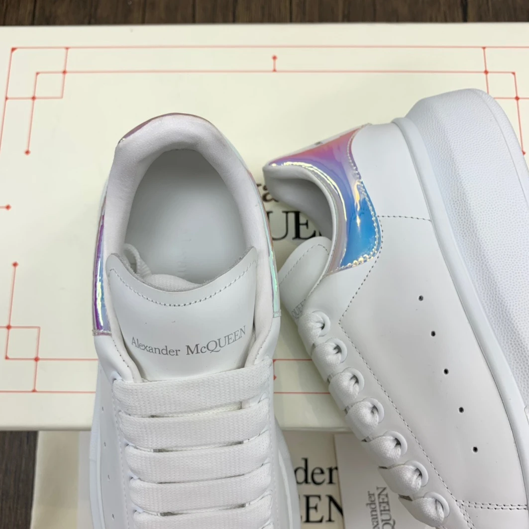 GoAnywhere 7063 McQuen White Shock Pink 561580WHVI 1404