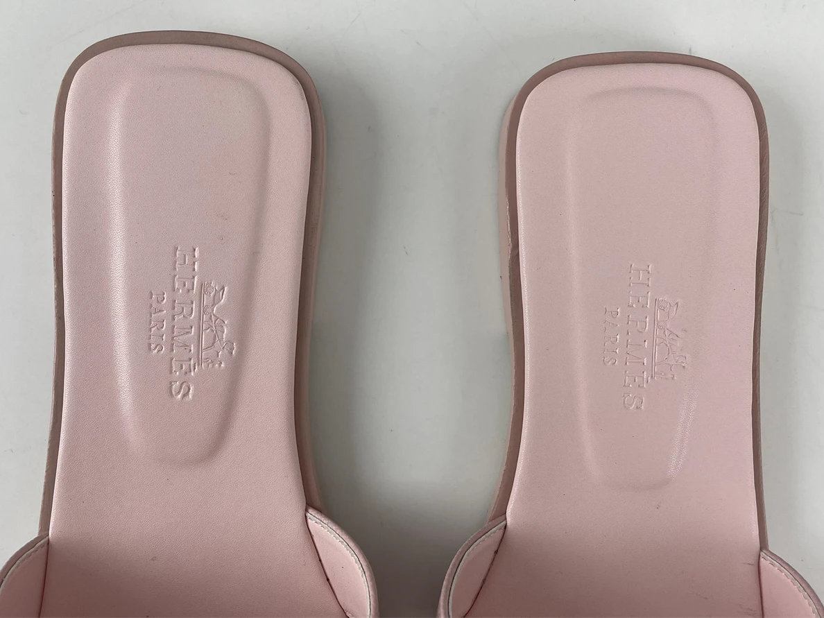 GoAnywhere H Brand Pink Lichi Leather Slipper 120