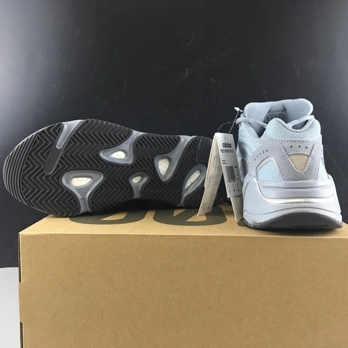 GoAnywhere adidas Yeezy Boost 700 V2 Hospital Blue FV8424 3010