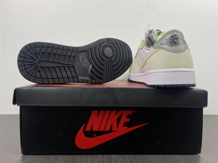 GoodFit 2974 Jordan1 White Ghost Green Black DM7837-10R 681