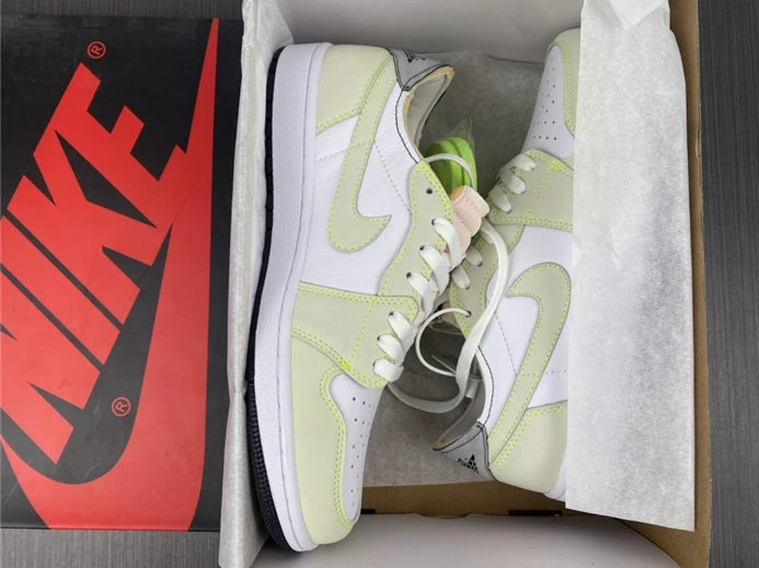 GoodFit 2974 Jordan1 White Ghost Green Black DM7837-10R 681