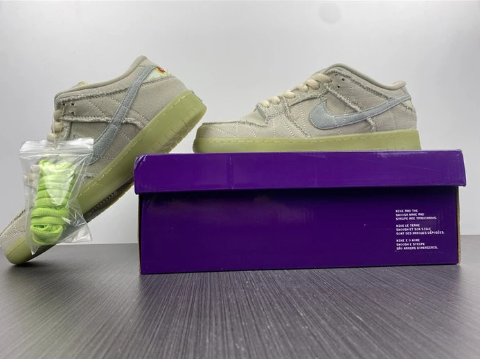GoodFit 8129 Nike SB Dunk Low Mummy DM0774- 1922