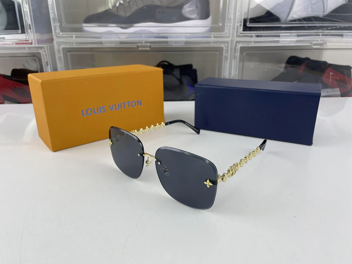 GoodFit 8199 LV sunglasses for ladies (price for each pcs) 360