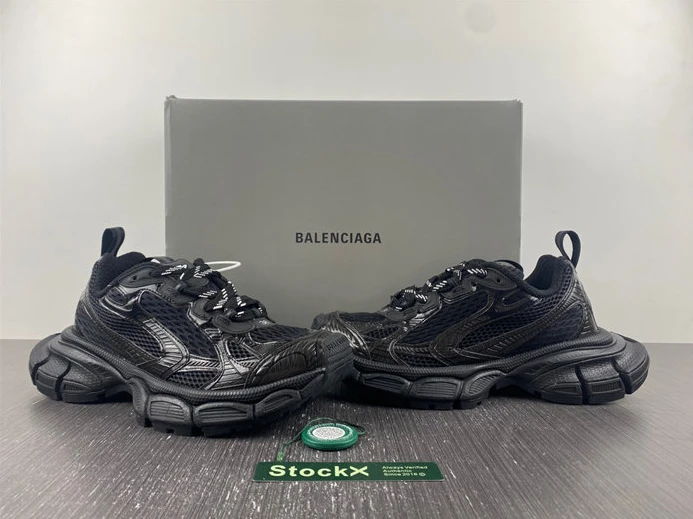 GoodFit BALENCIAGA -PHANTOM SNEAKER 3345