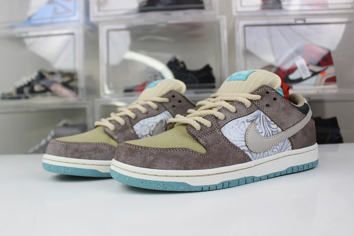 GoodFit Nike SB Dunk Low “Big Money Savings” 1714