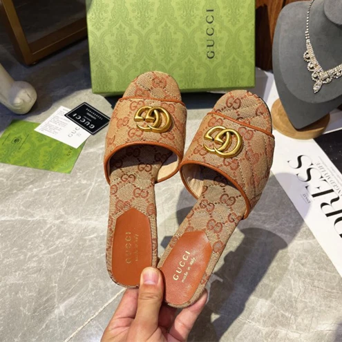 Gucci Slipper Comfortable 3081