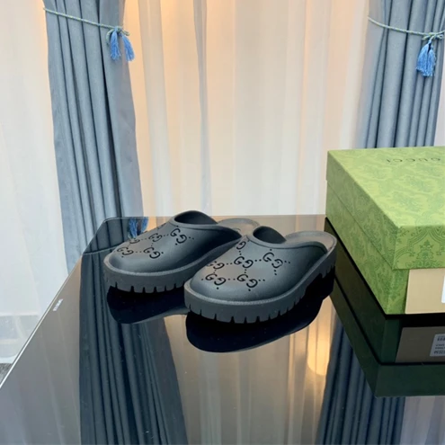 Gucci Slipper DailyWear 3132