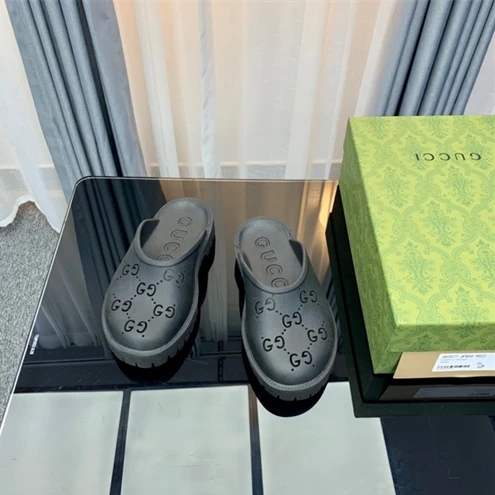 Gucci Slipper DailyWear 3132
