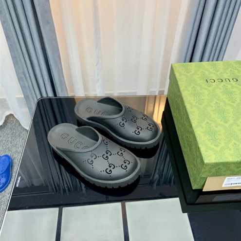 Gucci Slipper DailyWear 3132