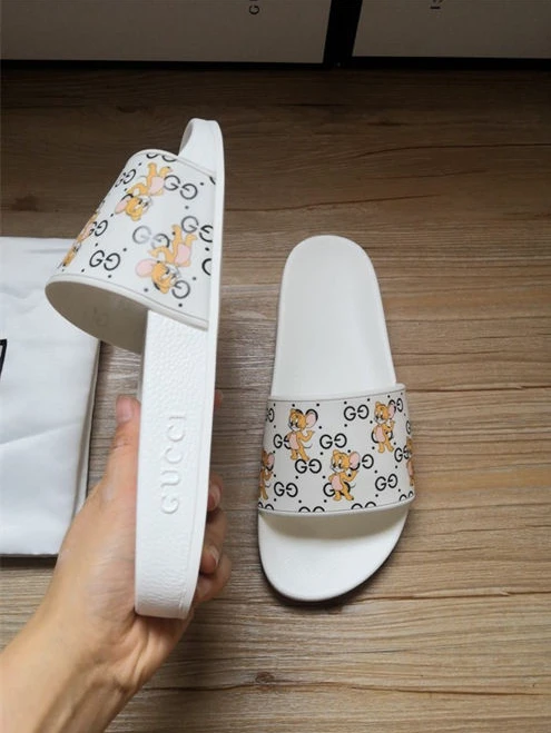 Gucci Slipper Fashionable 3168