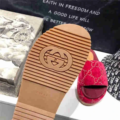 Gucci Slipper HighQuality 3103