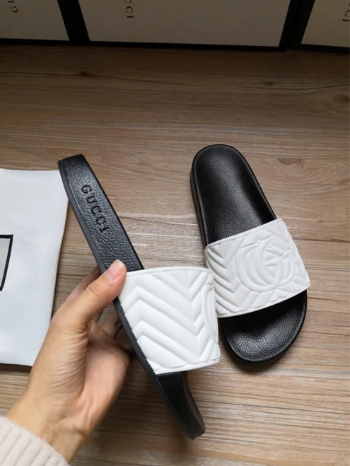 Gucci Slipper ModernLook 3177