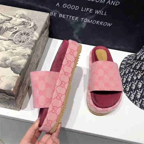 Gucci Slipper SmartChoice 3105