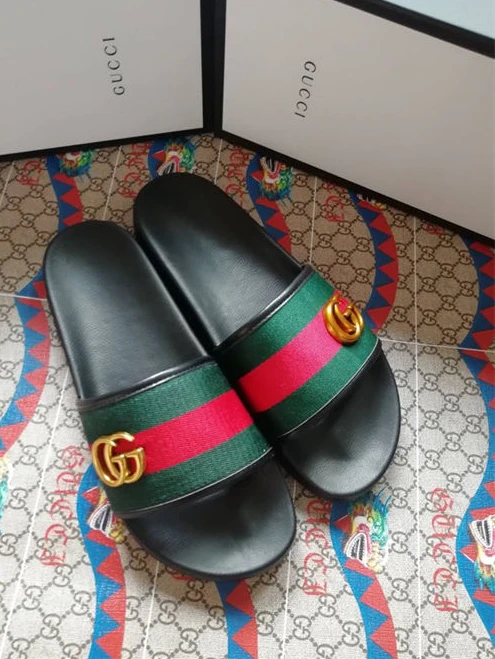 Gucci Slipper SmartChoice 3147