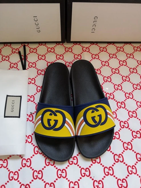 Gucci Slipper UrbanStyle 3197