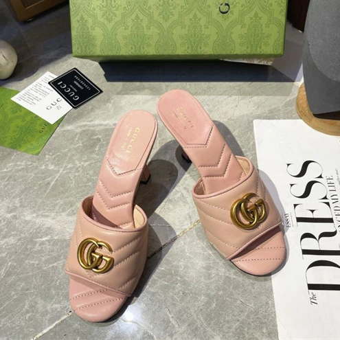 Gucci Slipper WellDesigned 3082