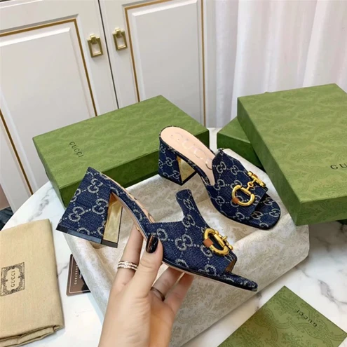 Gucci Slipper WellDesigned 3110
