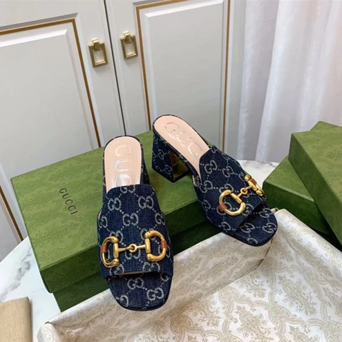 Gucci Slipper WellDesigned 3110