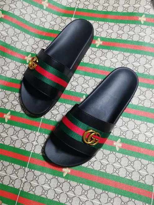 Gucci Slipper WellDesigned 3139