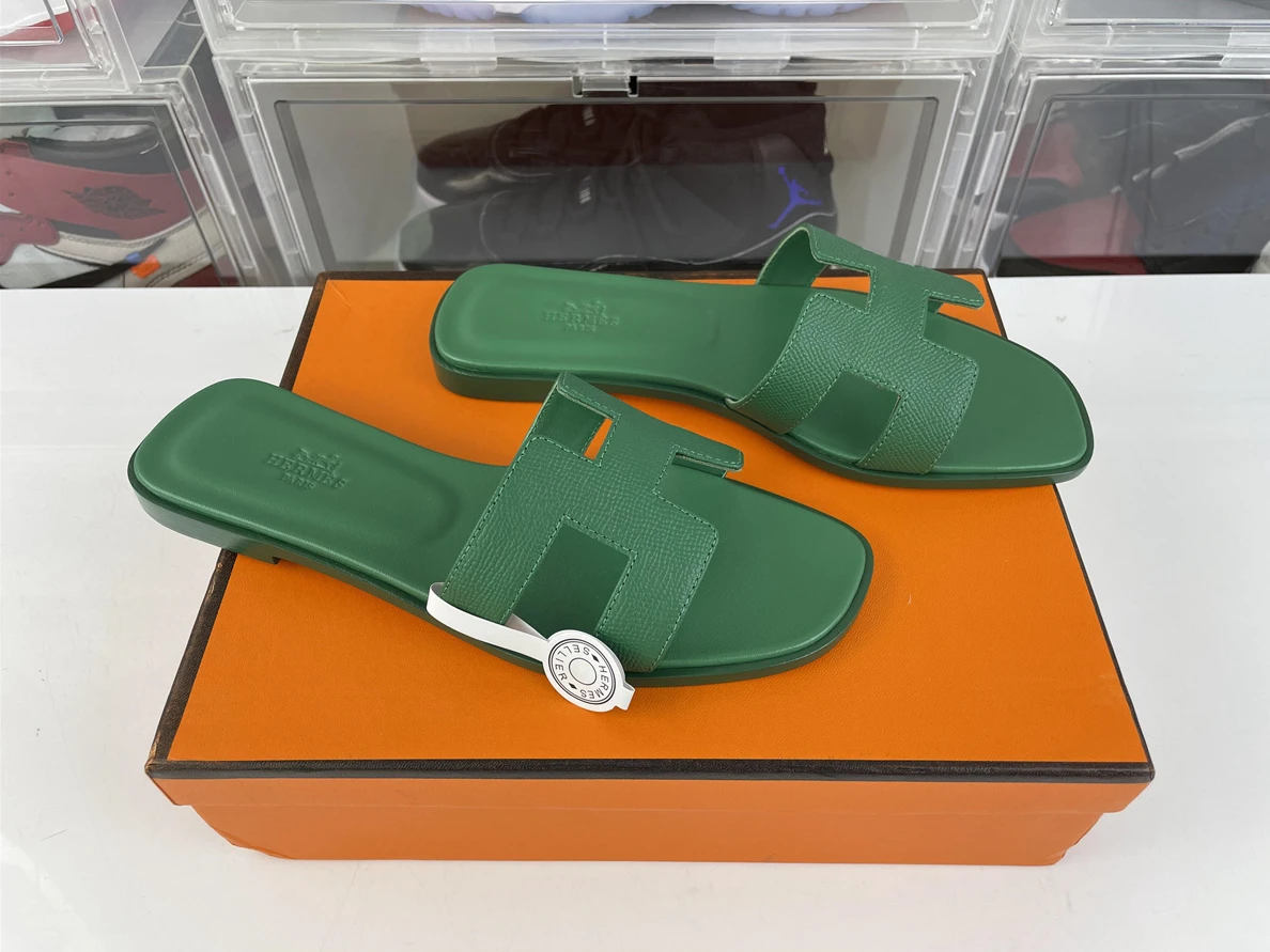 H Brand Green Lichi Leather Slipper, EU37-45 Trendy 115
