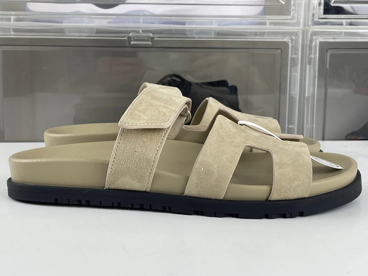 H brand Sandal Chypre Tan colorway UrbanStyle 121