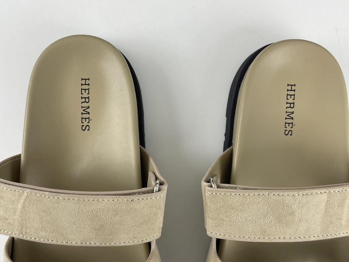 H brand Sandal Chypre Tan colorway UrbanStyle 121