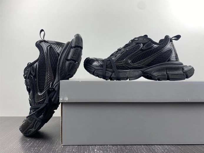 HighQuality 4183 Balenciaga Phantom 677403 W3RB6 3329