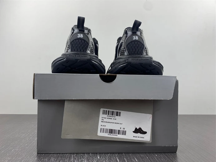 HighQuality 4183 Balenciaga Phantom 677403 W3RB6 3329
