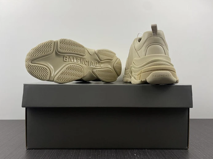 HighQuality 7220 BLCG Triple S Beige 524039 W2FW1 3387