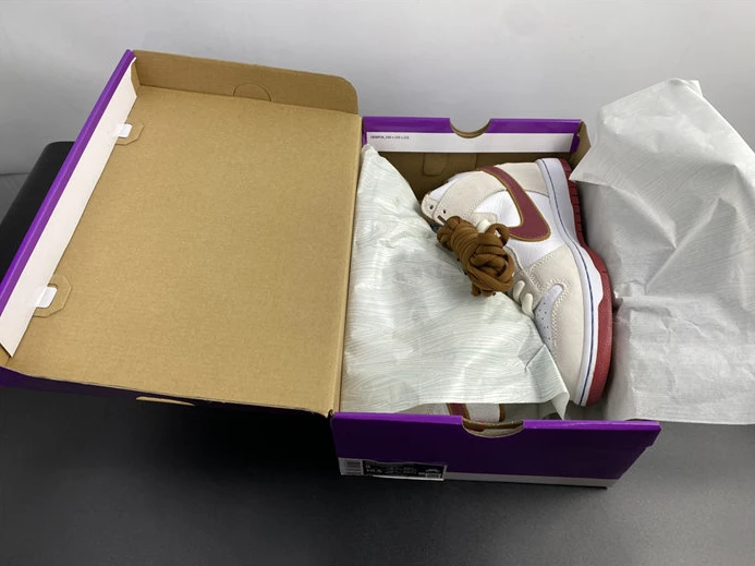HighQuality 8611 Nike SB Dunk High Sail Bright Crimson CV9499- 2079