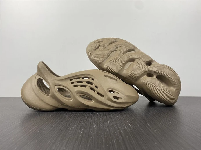 HighQuality 9997 ADIDAS YEEZY Foam RNNR Mist GY 2865