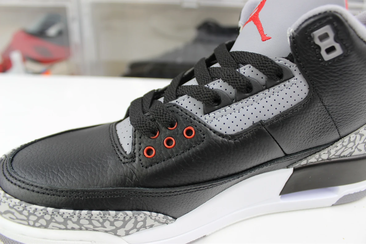 HighQuality Air Jordan 3 OG “Black Cement”（2024） 708
