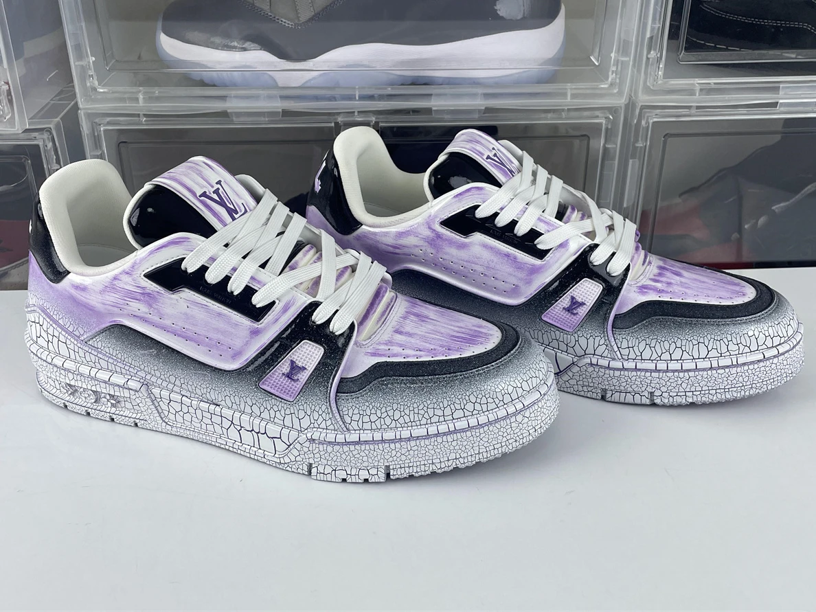 HighQuality LV Purple paint #54 skate shoes 171