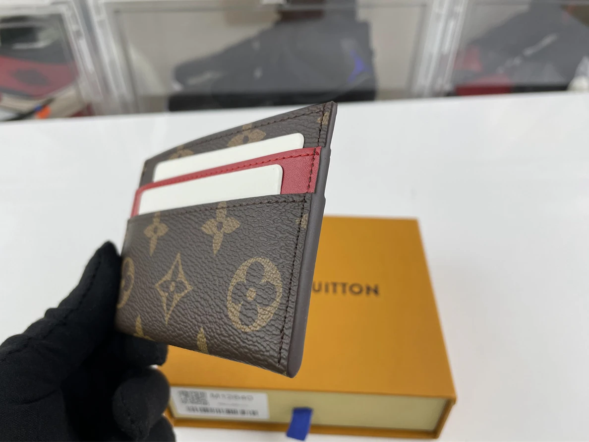HighQuality LV with Red layer Card Wallet 381