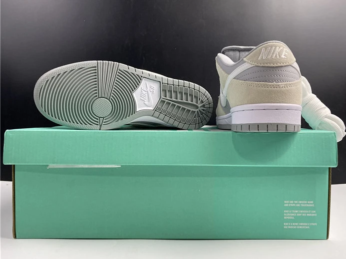 HighQuality Nike SB Dunk Low Summit White Wolf Grey AR0778-110 2195