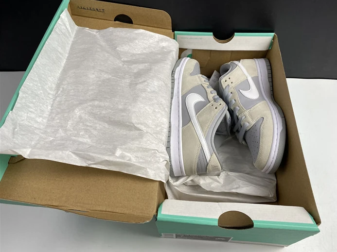 HighQuality Nike SB Dunk Low Summit White Wolf Grey AR0778-110 2195