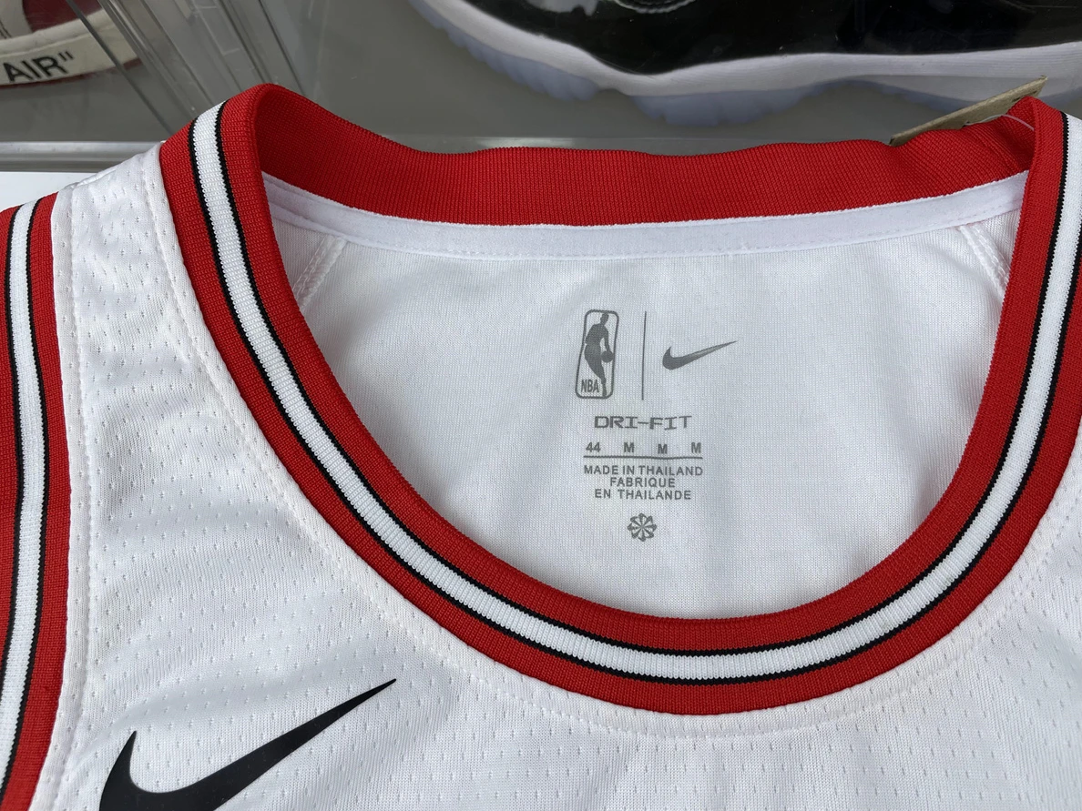 Jerseys (for one piece) send me photos of which you looking for DailyWear 71
