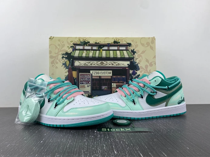 Jordan 1 Low New Emerald DC0774-132 SportInspired 640