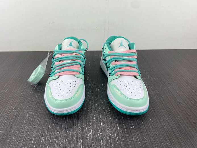 Jordan 1 Low New Emerald DC0774-132 SportInspired 640