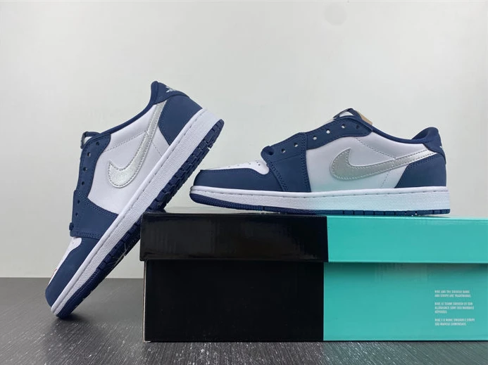 Jordan 1 Low SB Midnight Navy CJ7891-400 SportInspired 593