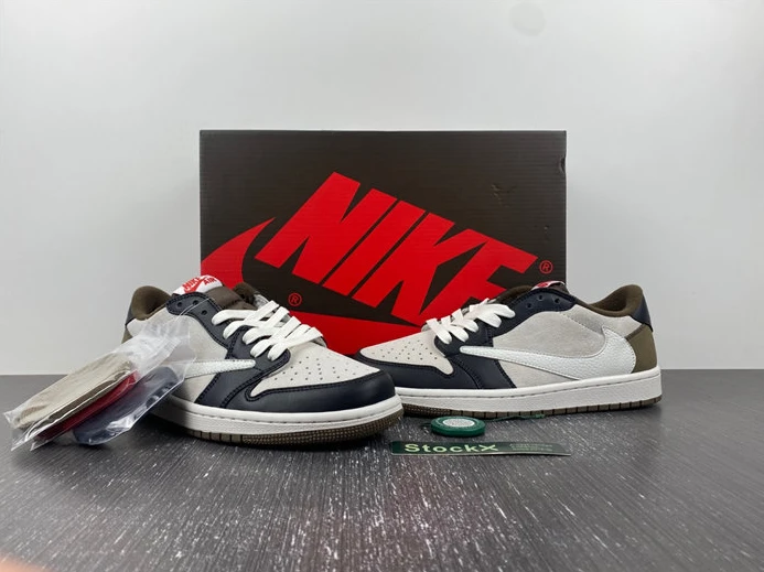 Jordan 1 Retro Low OG SP Travis Scott DM7866-902 UrbanStyle 591