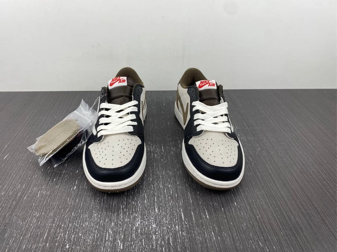 Jordan 1 Retro Low OG SP Travis Scott DM7866-902 UrbanStyle 591