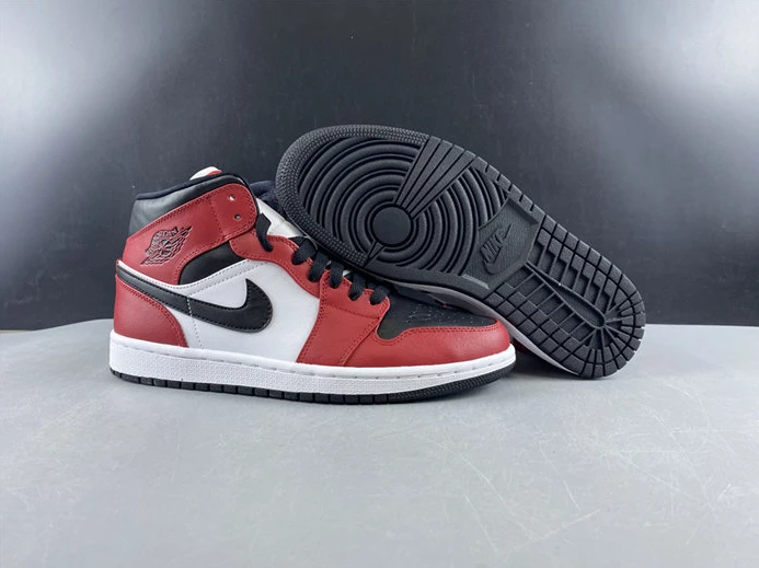 Jordan1 Mid Chicago Toe 554724-069 NewStyle 552